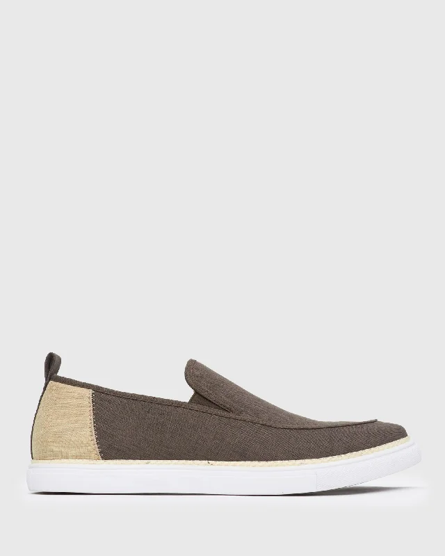 Men's loafers with a cushioned footbed Men's loafers with a cushioned footbed ETHAN Slip-on Canvas Shoes