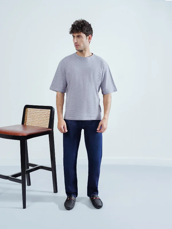 Men's sandals in a neutral color like black or brown Men's sandals in a neutral color like black or brown "OKAPI" Perfect Regular Fit T-Shirt