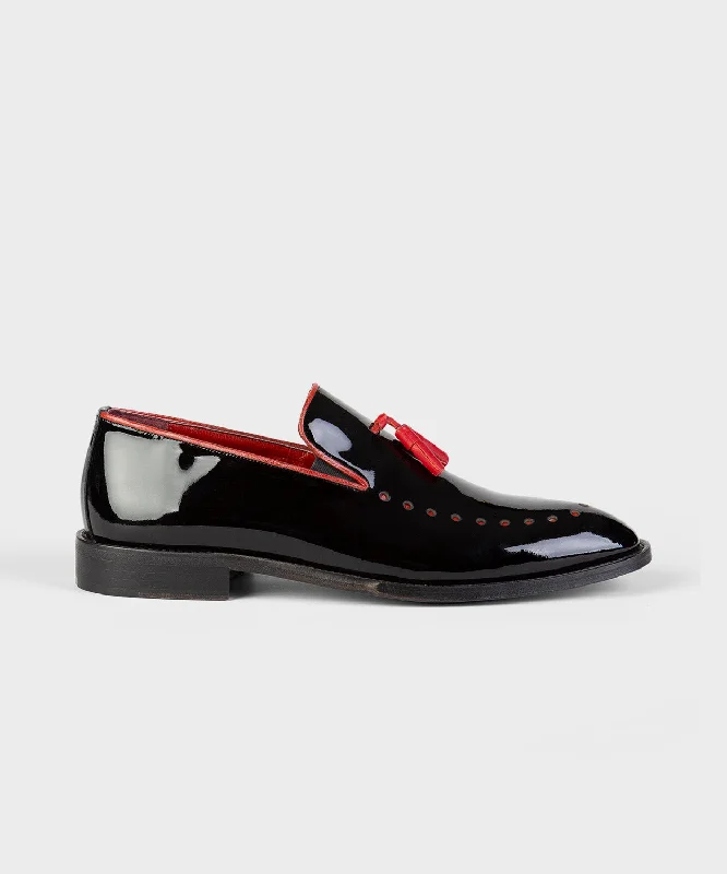 Men's loafers with a tassel front for a classic look Men's loafers with a tassel front for a classic look Tassel Loafers