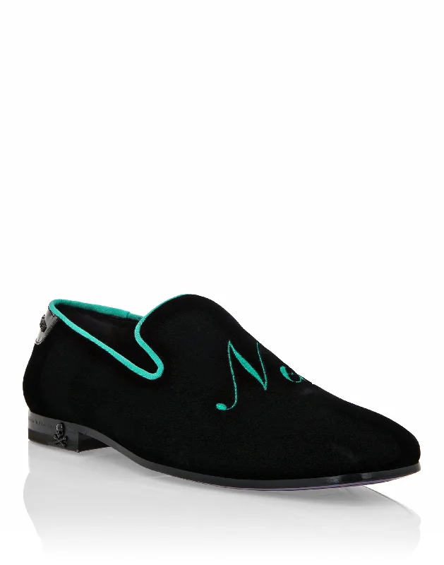 Men's loafers with a pointed toe for a stylish appearance Men's loafers with a pointed toe for a stylish appearance Velvet Loafers