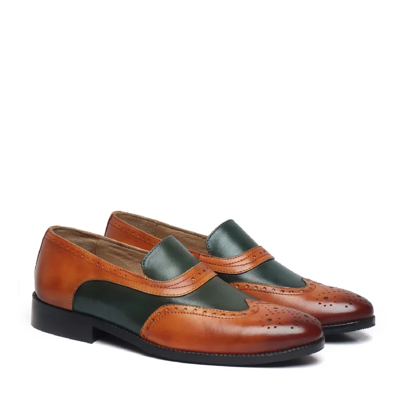 Men's loafers with a smooth leather finish Men's loafers with a smooth leather finish Green-Tan Leather Sassy Slip-On Shoes