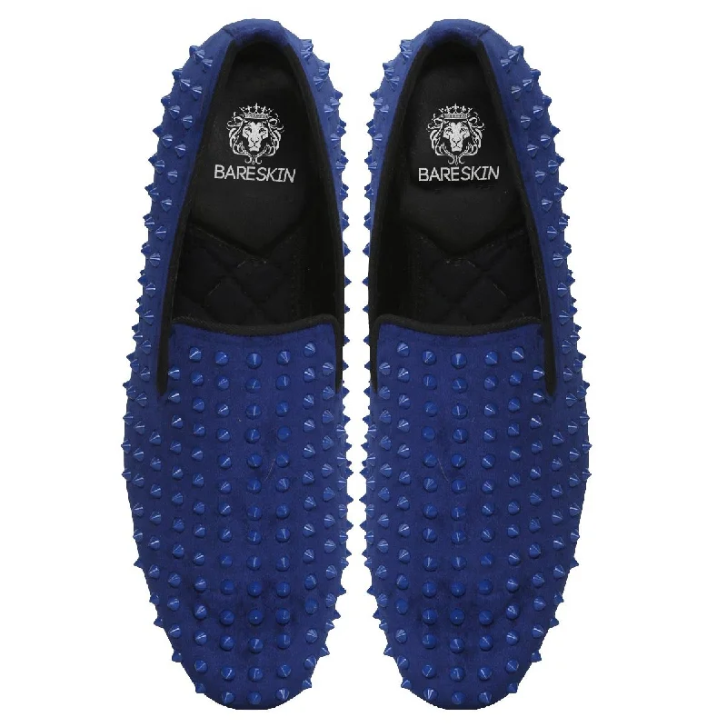 Men's loafers with a pointed toe for a stylish appearance Men's loafers with a pointed toe for a stylish appearance Men Blue Studded Velvet Slip-On Shoes