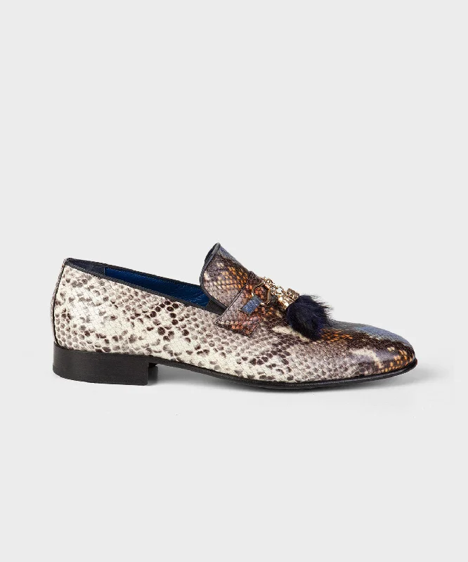 Men's loafers with a cushioned footbed Men's loafers with a cushioned footbed Crocodile Pattern Loafer