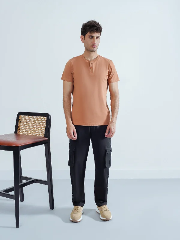 Men's sandals with a contrast stitching detail Men's sandals with a contrast stitching detail "VALERIE" Casual Henley T-Shirt