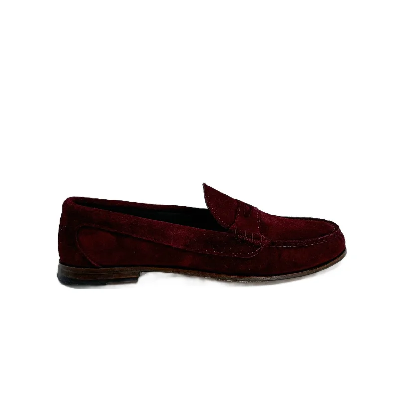 Men's loafers with a pointed toe for a stylish appearance Men's loafers with a pointed toe for a stylish appearance KKB Penny Loafer: Burgundy Suede