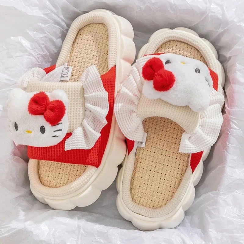Men's slippers with a stretchy side panel for a better fit Super soft and comfy