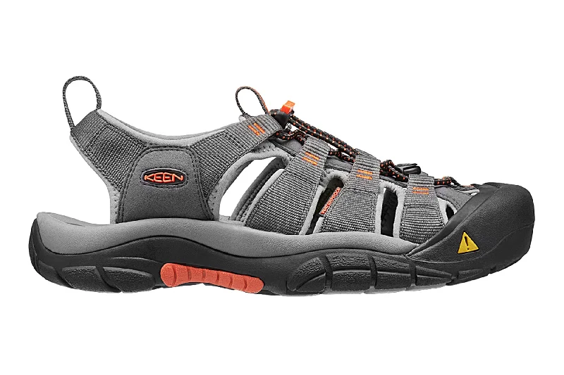 Men's sandals with a toe post design Men's sandals with a toe post design Newport H2