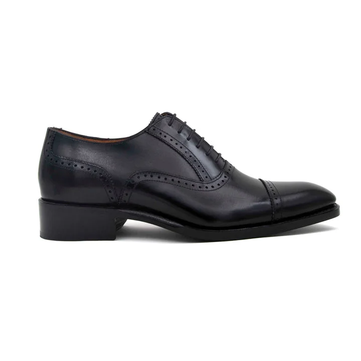 Men's formal shoes with a leather lining for breathability Men's formal shoes with a leather lining for breathability Jonathan High Heel Lace Up Shoes - Black
