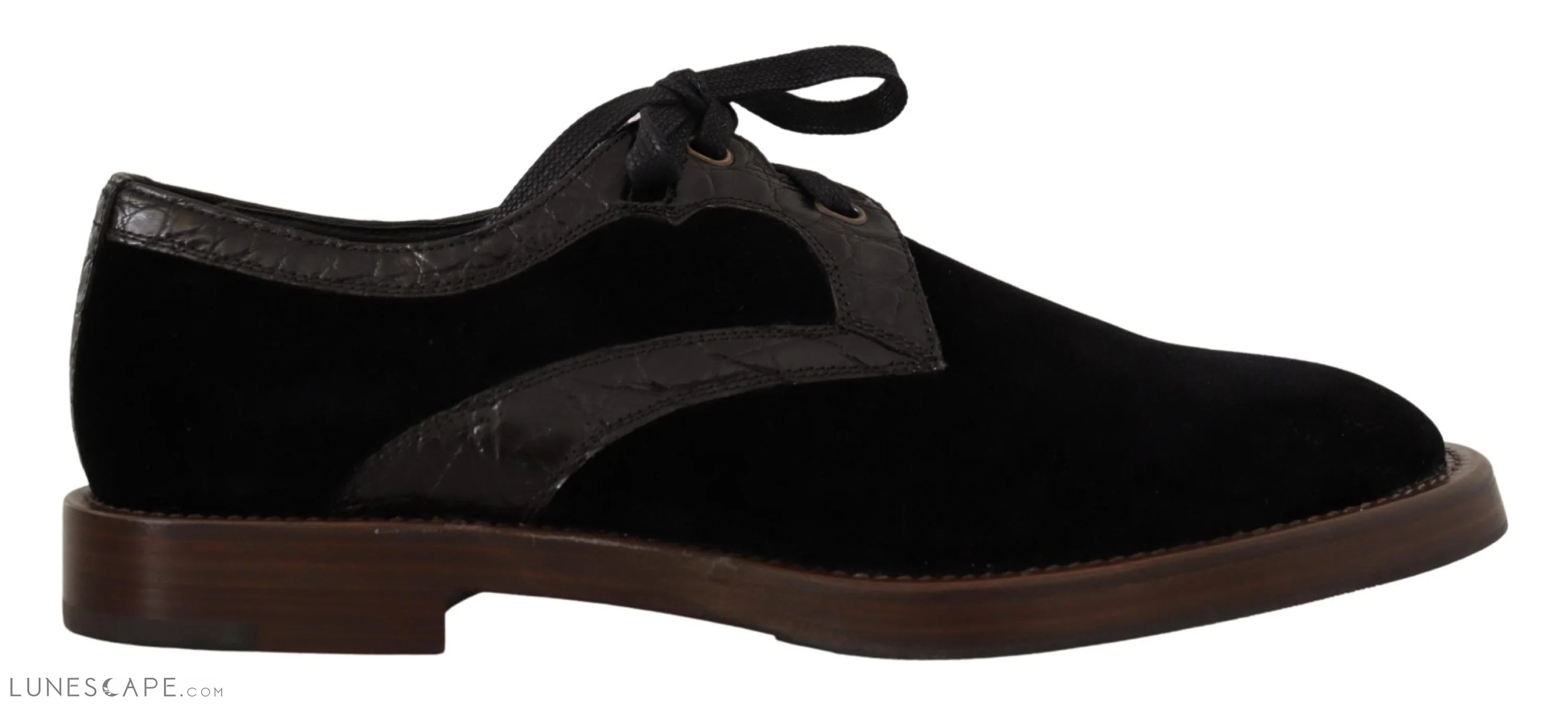 Men's formal shoes with a contrast stitching detail Men's formal shoes with a contrast stitching detail Dolce & Gabbana Elegant Black Velvet & Exotic Leather Dress Shoes