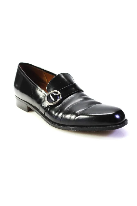 Men's formal shoes with a wingtip design Men's formal shoes with a wingtip design Salvatore Ferragamo Mens Patent Leather Slide On Dress Loafers Black