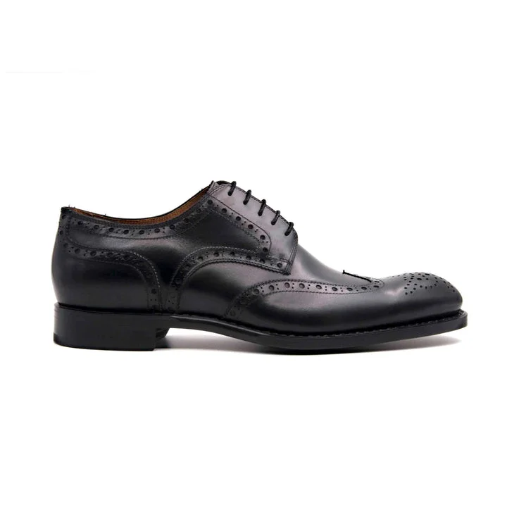 Men's formal shoes with a wingtip design Men's formal shoes with a wingtip design H and H Brogue Lace Up Shoes - Black
