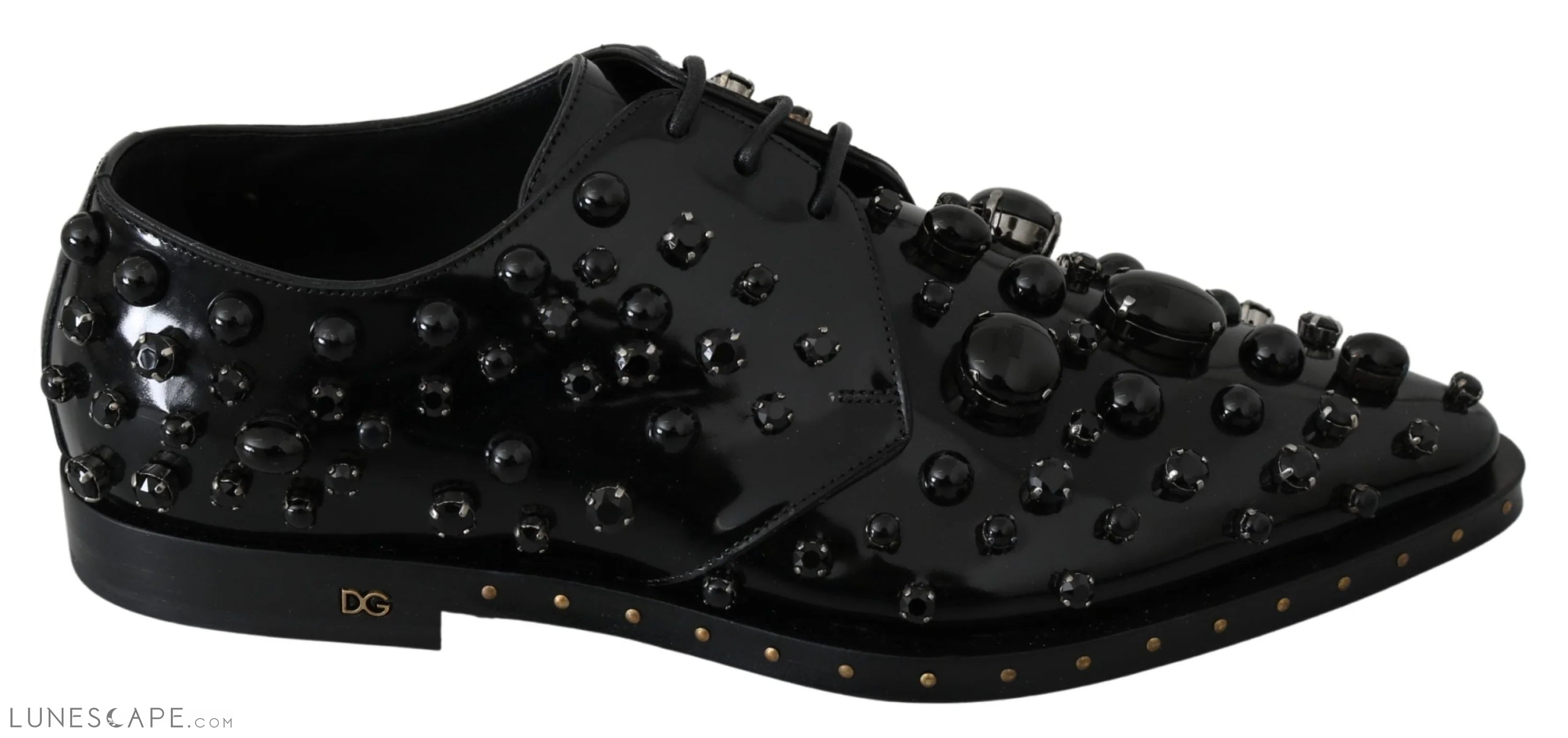 Men's formal shoes with a rubber heel cap for durability Men's formal shoes with a rubber heel cap for durability Dolce & Gabbana Elegant Black Dress Shoes with Crystals