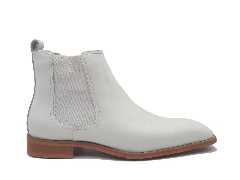 Men's formal shoes with a padded insole for comfort Men's formal shoes with a padded insole for comfort Calfskin Leather Chelsea Boot KB509-30 - White
