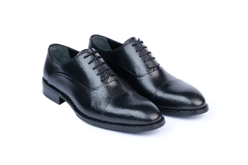 Men's formal shoes with a leather lining for breathability Men's formal shoes with a leather lining for breathability Gambo Cap Toe Oxford Shoes