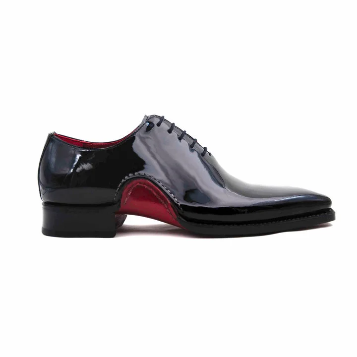 Men's formal shoes with a leather sole and heel Men's formal shoes with a leather sole and heel Cooper Lace Up Shoes - Black Patent