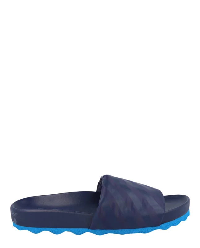 Men's sandals with a leather lining for comfortDiag-Strip Slides