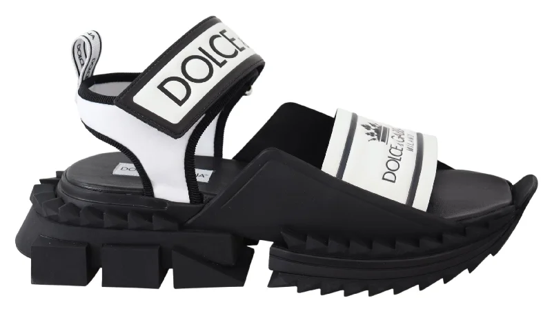 Waterproof men's sandals for water activitiesDolce & Gabbana Super King Slider Sandals in Men's Monochrome