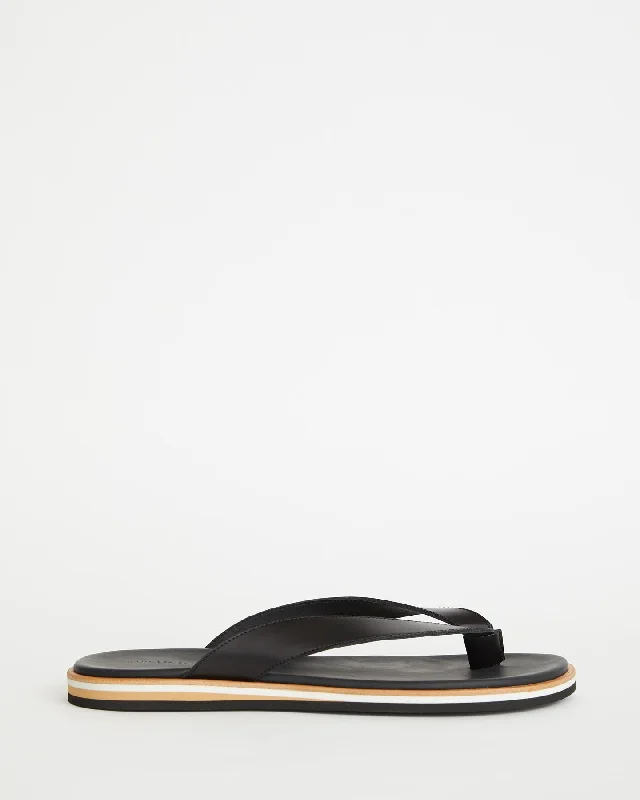 Men's sandals with a buckle closureDumont Thong Sandal