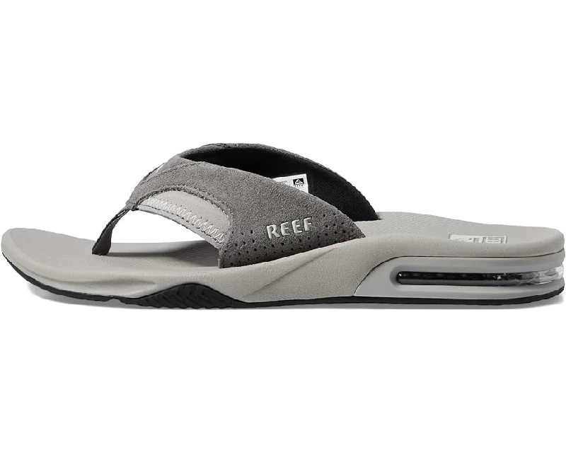 Men's sandals with a padded heelReef Fanning Grey Suede Men's Sandal