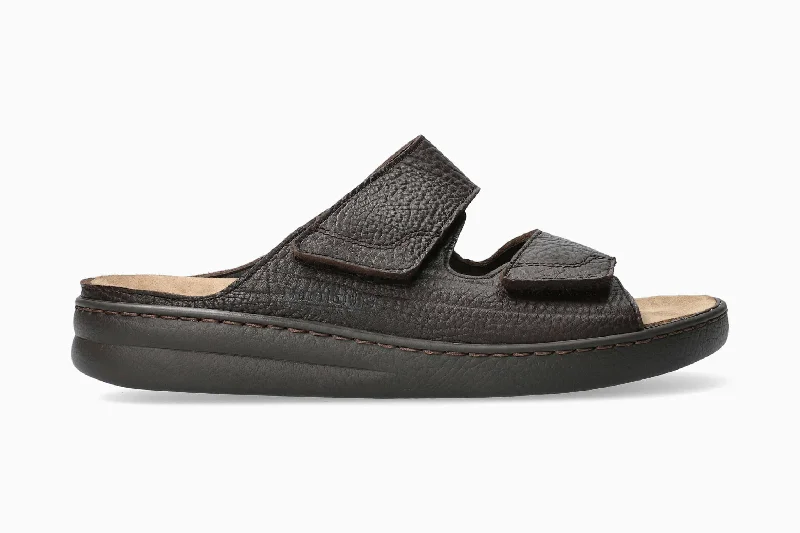 Men's sandals with a padded heelJames - Dark Brown
