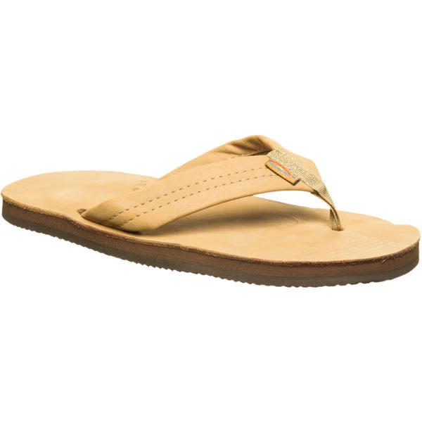 Men's sandals with a cushioned footbedMen's Premium Leather Wide Strap