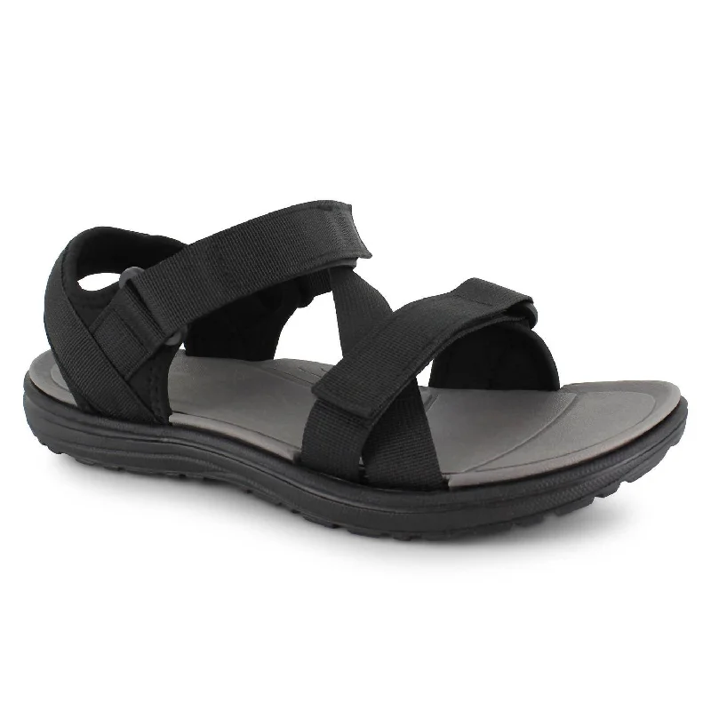 Men's sandals with a flexible sole for easy movementMen's Bayview Sandal In 221577M