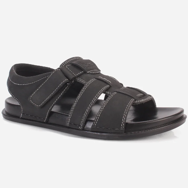 Men's sandals in a neutral color like black or brownMens "BORA" Everyday Summer Sandals
