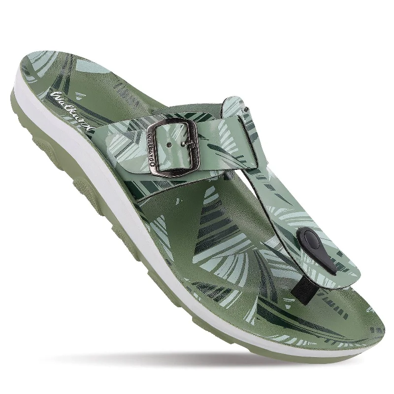 Men's sandals with a flexible sole for easy movementMen's Daily Wear Sandals  - WE1346 Green