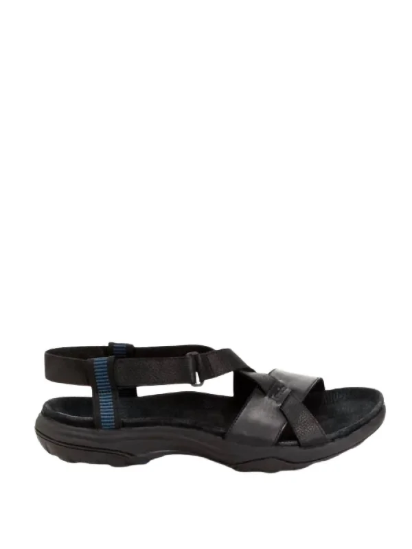Men's sandals with a flexible sole for easy movementMen's Rocky Sandal In Black
