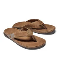 Men's sandals with a contrast stitching detailOLUKAI TUAHINE TOFEE