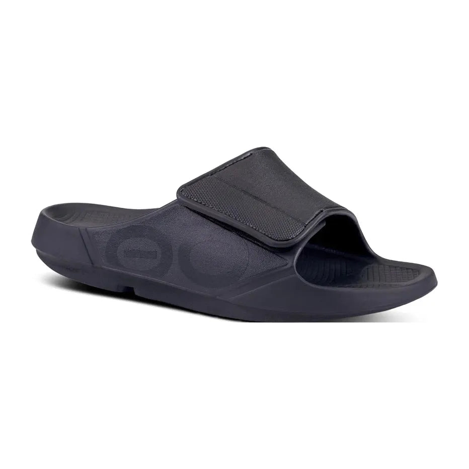 Men's sandals with a perforated leather upper for ventilationOOAHH SPORT FLEX UNISEX