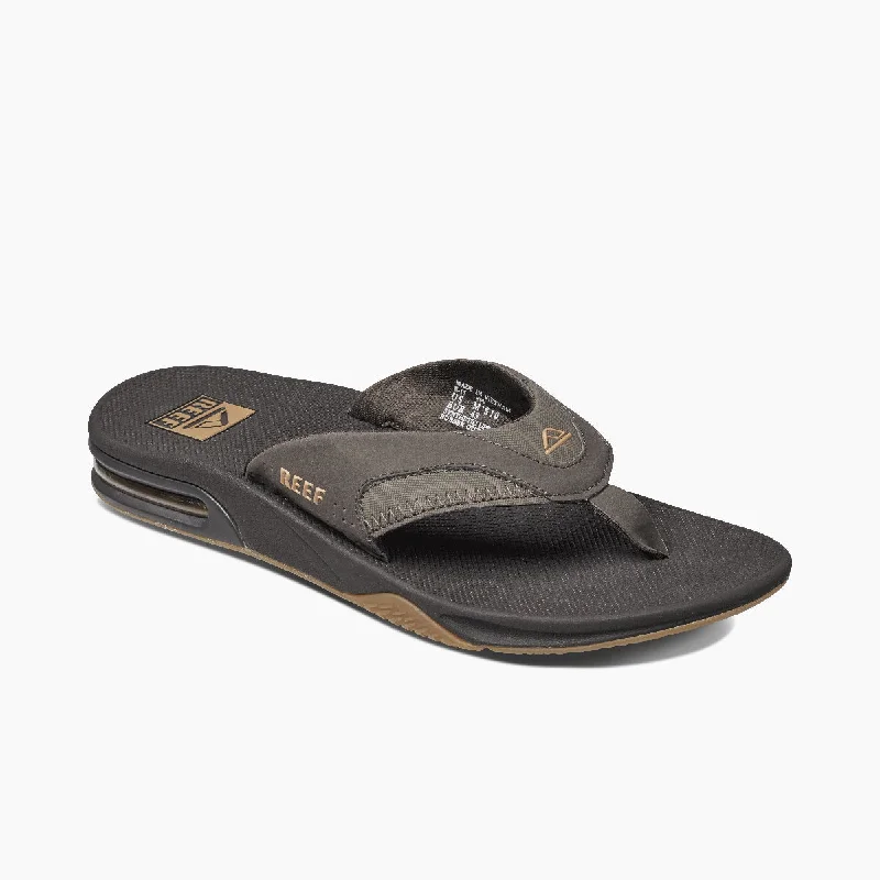 Men's sandals with a decorative buckle or charmReef Fanning Sandal-Brown/Gum