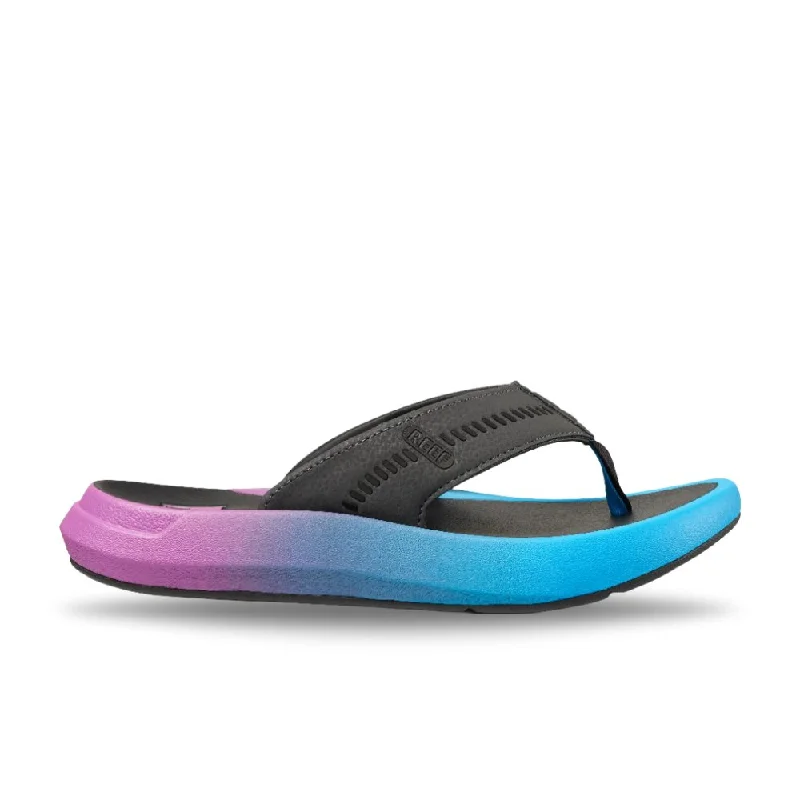 Men's sandals with a flexible sole for easy movementReef Men's Swellsole Cruiser - Grey/Purple/Blue