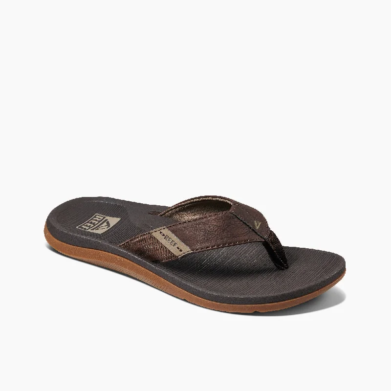 Men's sandals with a leather lining for comfortReef Santa Ana Sandal-Brown