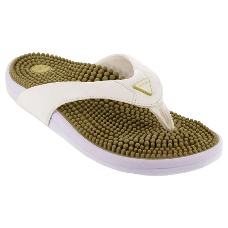 Men's sandals with a decorative buckle or charmKenkoh Spirit V - Natural White