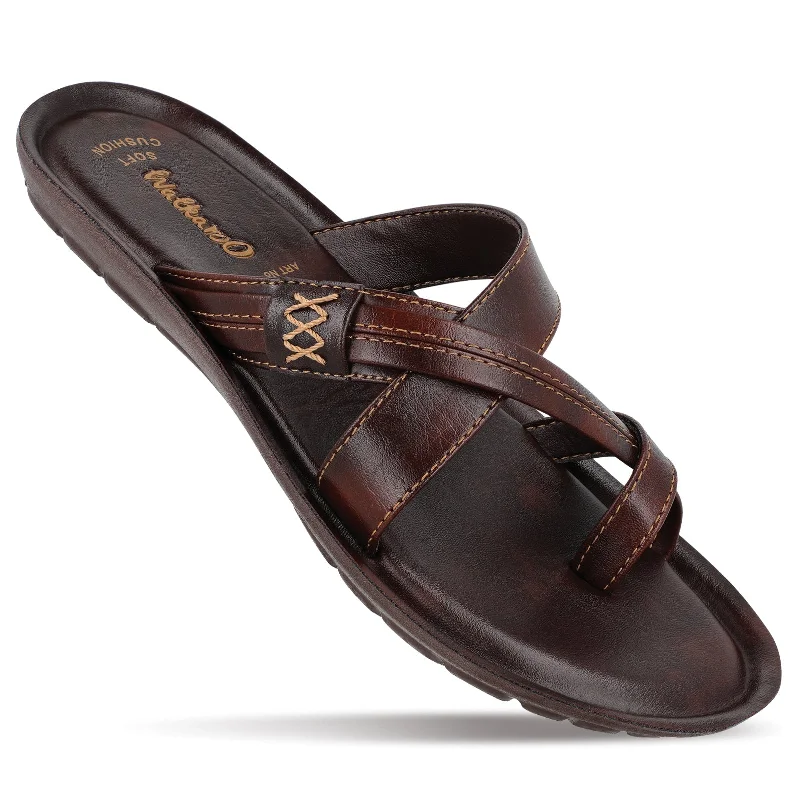 Men's sandals with a durable outer soleWalkaroo Men Cross Strap Slide Sandals  - 13322 Brown