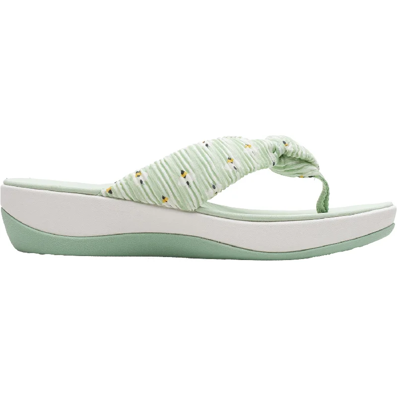 Flip - flop style men's sandals for beach wearWomen's Clarks Cloudsteppers Arla Glison Pale Green Fabric