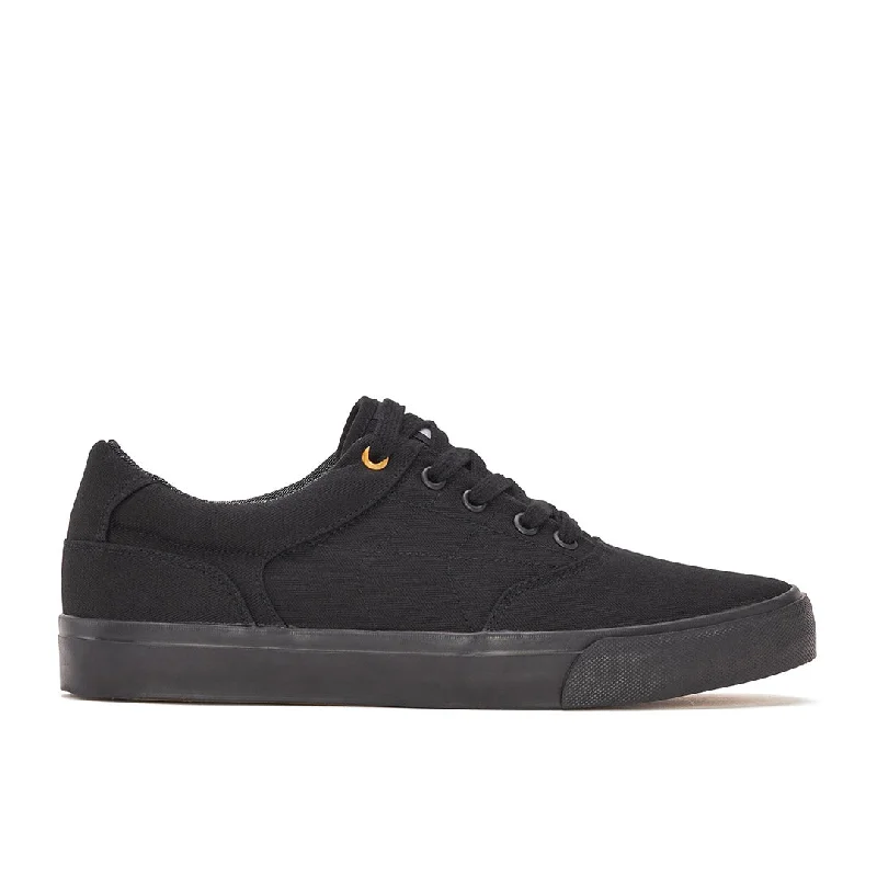 Breathable men's casual shoes for warm weatherRAILKING