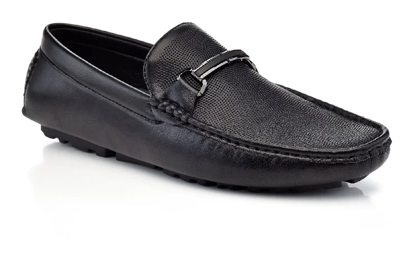 Men's loafers with a rubber sole for durability80081