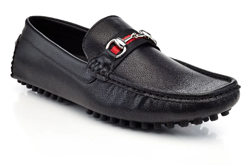 Men's loafers with a leather lacing system80087