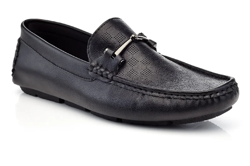 Men's loafers with a flexible sole for easy movement80091