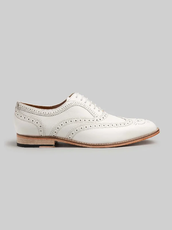 Men's Oxfords with a high - quality leather upperAdrian Wingtip Oxford - White