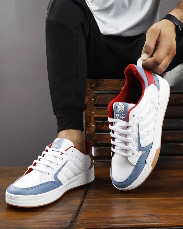 Men's casual shoes with a rubber toe cap for protectionBacca Bucci Manhattan Low-Top Sneakers