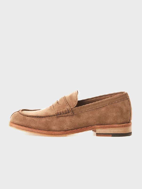 Men's loafers with a smooth leather finishBetto