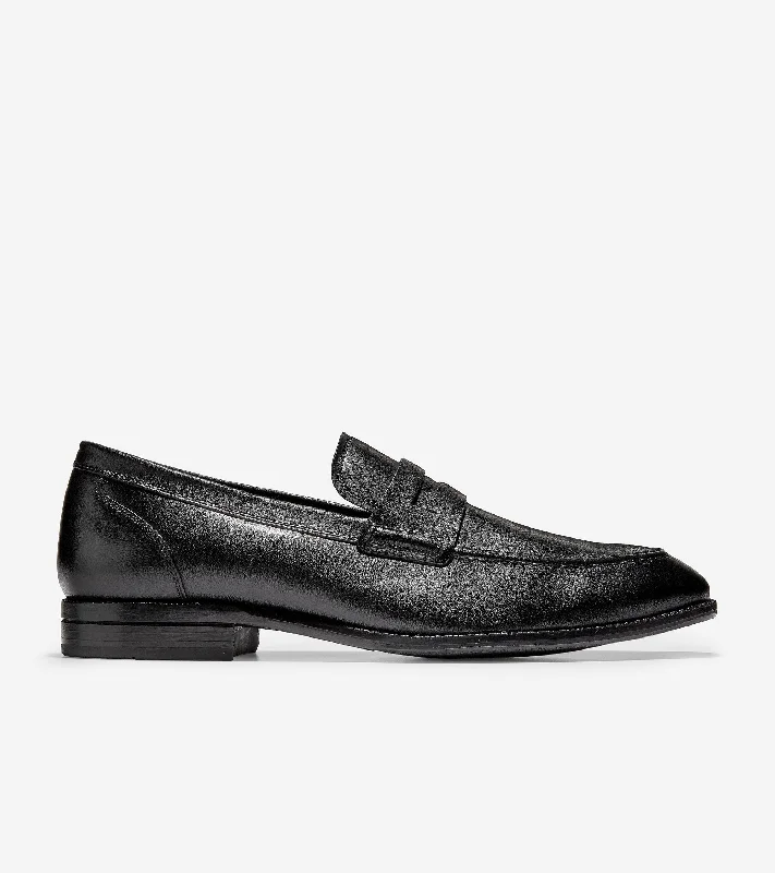Men's loafers with a stretchy side panel for a better fitWarner Grand Penny Loafer
