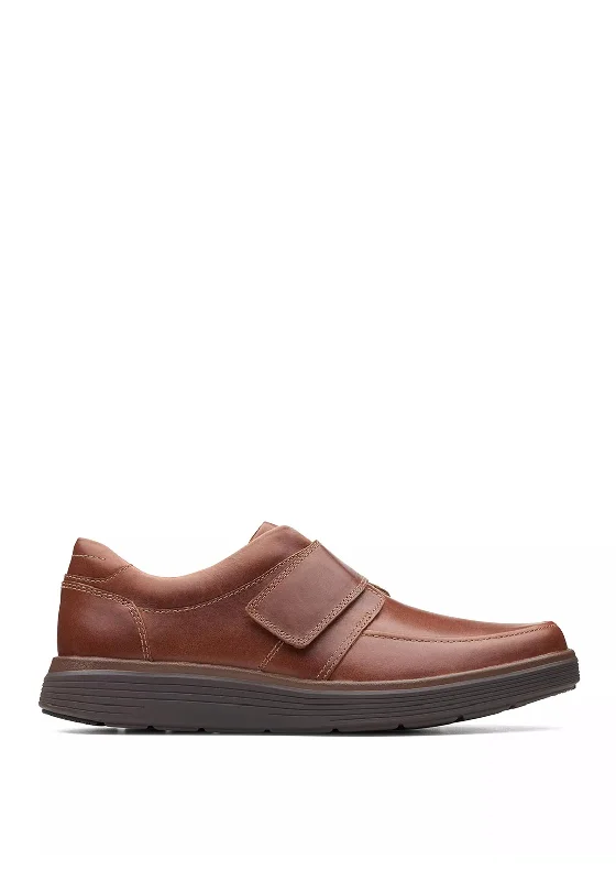 Men's casual shoes with a rubber toe cap for protectionClarks Un Abode Velcro Strap Casual Shoes, Dark Tan Men's casual shoes with a rubber toe cap for protectionClarks Un Abode Velcro Strap Casual Shoes, Dark Tan
