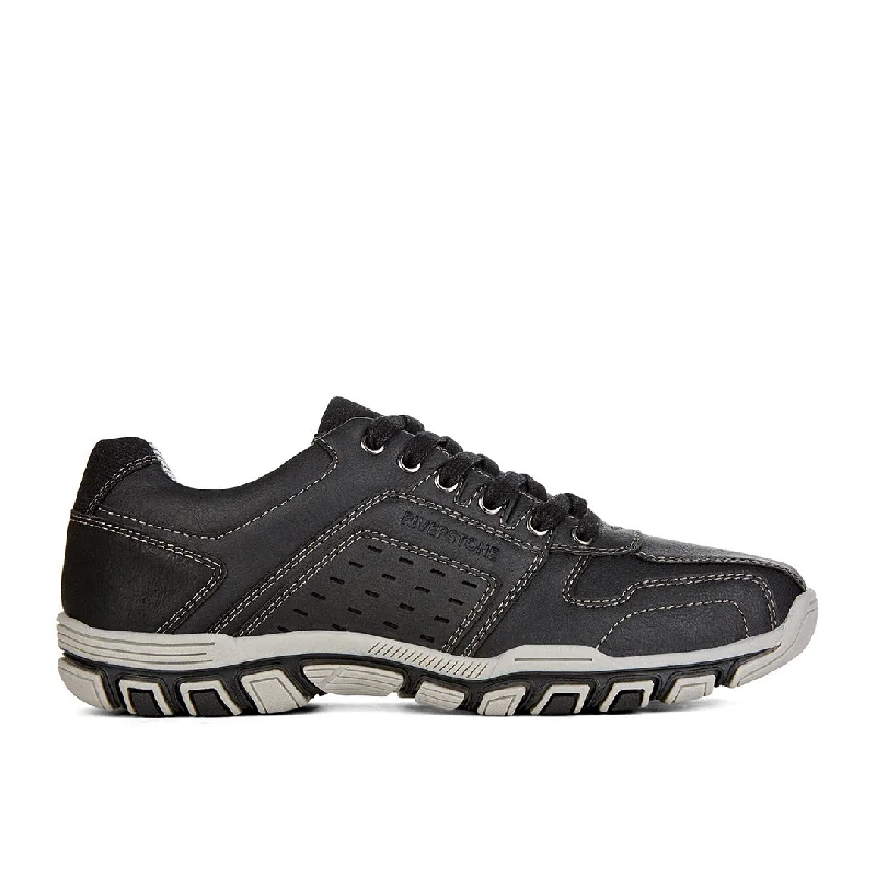 Men's casual shoes with a removable footbed for cleaningCody