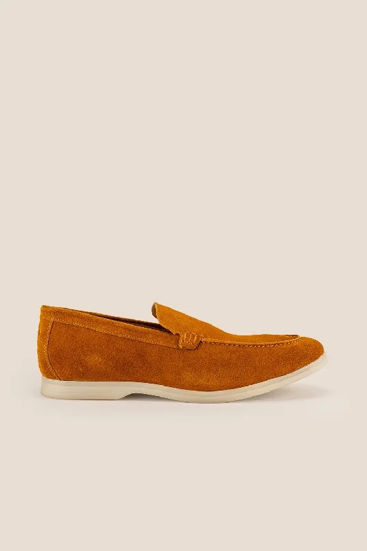 Breathable men's casual shoes for warm weatherCole Tobacco