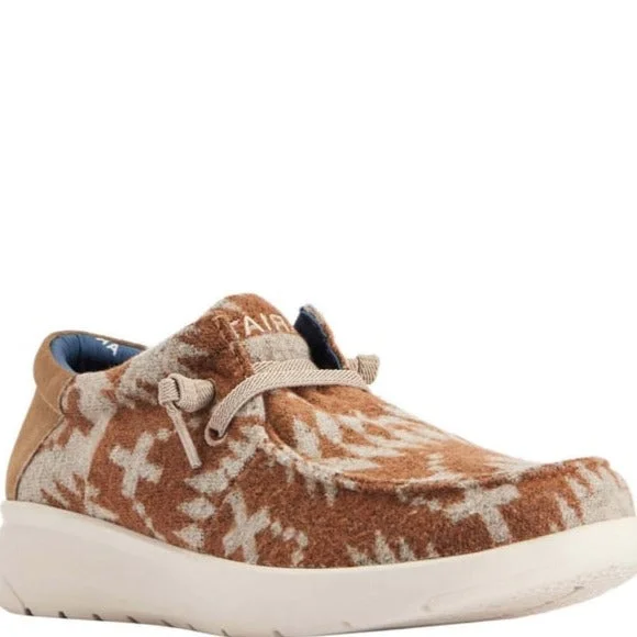 Men's casual shoes with a stretchy side panelAriat Men's Hilo Stretch Lace Tan Aztec Wooly Casual Shoe