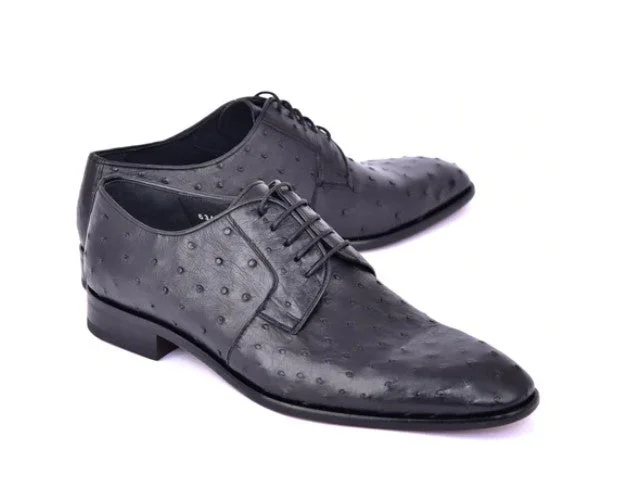 Men's Oxfords with a cap - toe design and a rubber heelCorrente Genuine Ostrich Lace-up Shoe Black